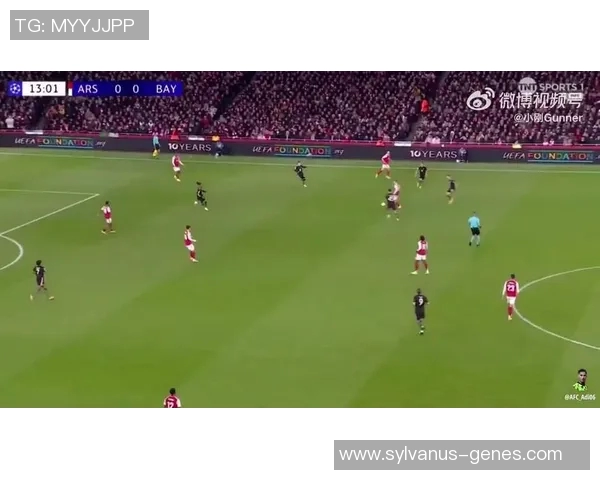 足球明星用足球反击对手瞬间集锦展现球场智慧与风采