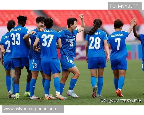 实况足球2016带你领略亚冠赛场的激情与荣耀